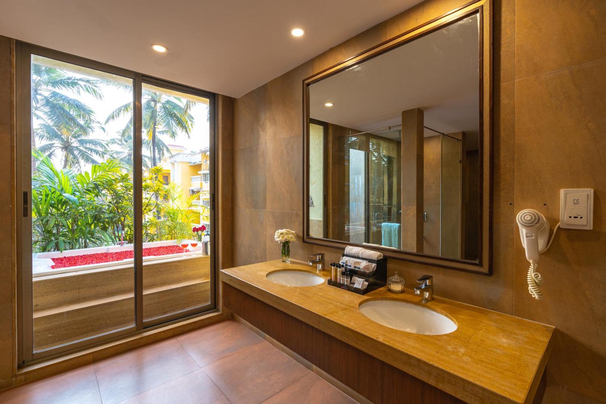 อดาโม เดอะ เบลลุส Hotel กาลังกูติ ภายนอก รูปภาพ